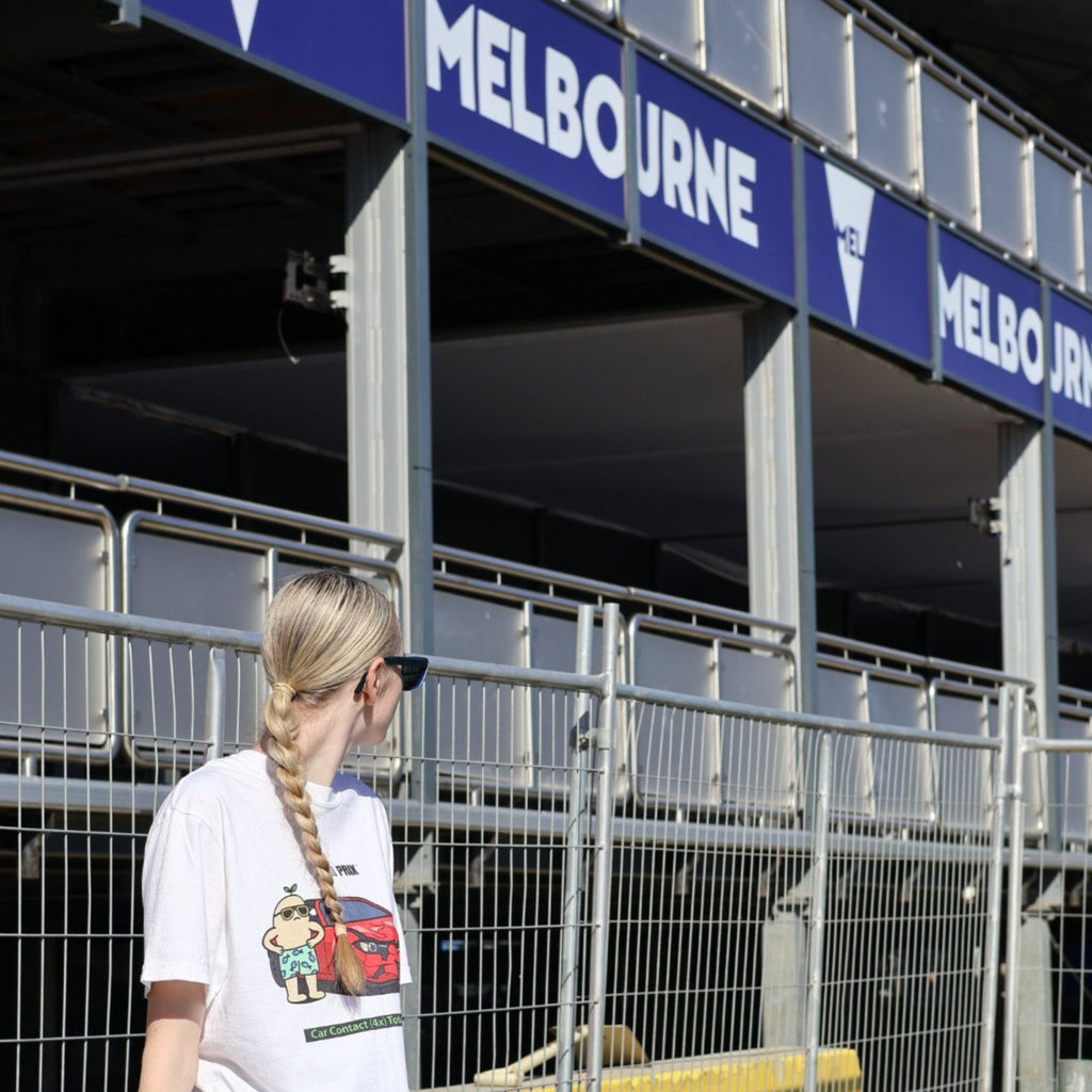 14/17 TELEMETRY  // Spec. 20 // Paddock White